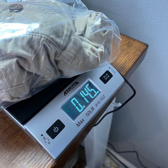 Levi’s Cargo Shorts men’s size 30 (measures 32) beige utility pockets outdoors - Picture 10 of 11